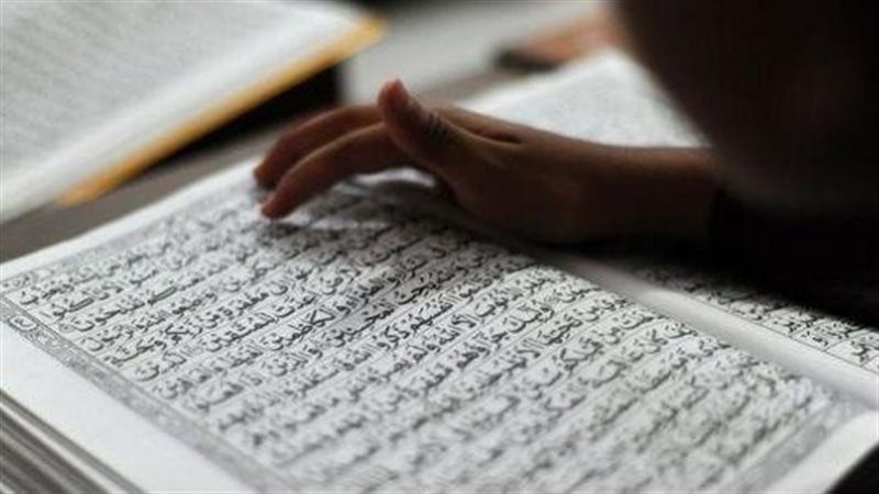 حكم قراءة القرأن بدون وضوء 