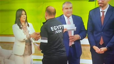 حزب الجبهة الوطنية يمنح جوائز مالية لأبطال الجودو تقديرًا لإنجازهم الإفريقي
