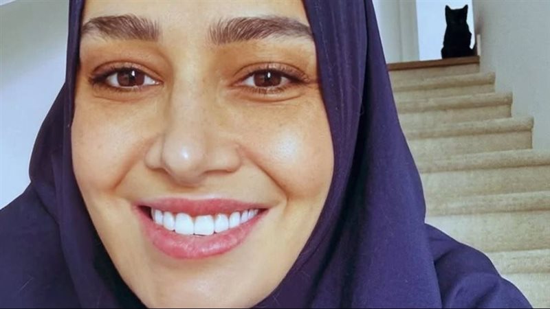 الفنانة حلا شيحة