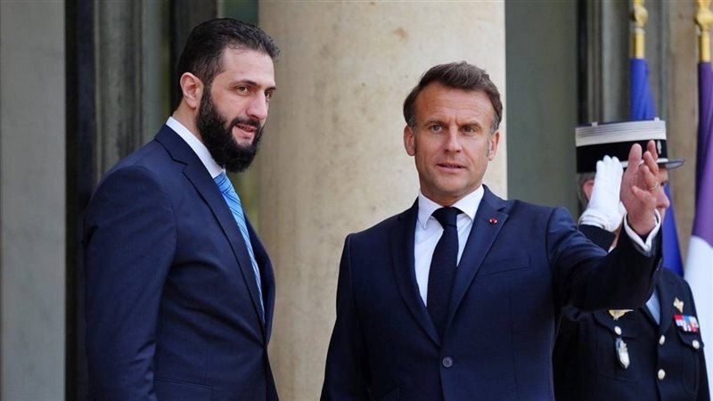 الرئيس الفرنسي يستقيل نظيره أحمد الشرع 