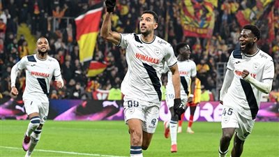 رغم رفضه دعم المثليين.. كوكا يشارك في مباراة بقاء لوهافر بالدوري الفرنسي (صورة)