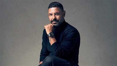 هاني فرحات أول مايسترو عربي يقود أوركسترا المتروبوليتان على مسرح أوبرا سيدني