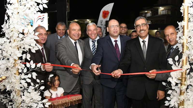 جانب من الافتتاح 