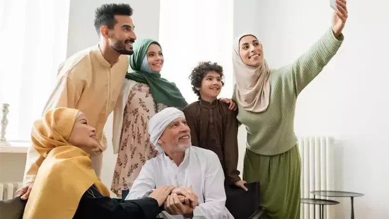 أداب زيارة الأقارب 