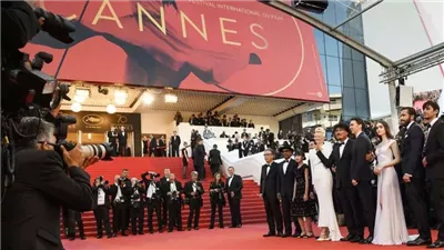 تمرد وأناقة وفضائح.. أبرز اللحظات التي صنعت تاريخ مهرجان كان السينمائي
