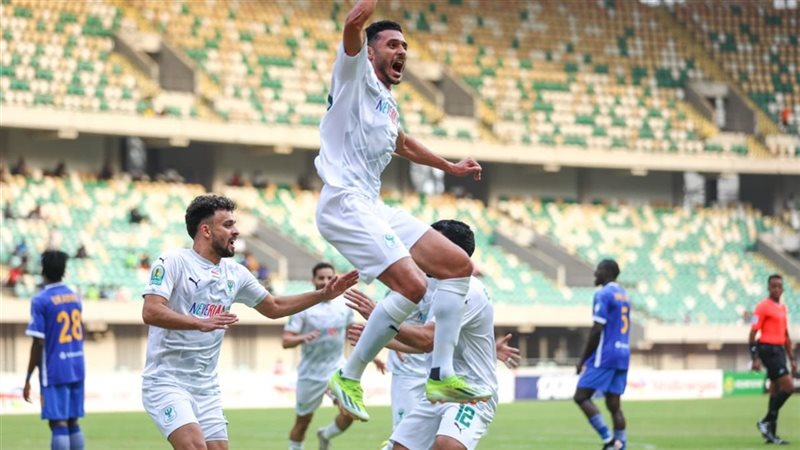 لاعبي المصري