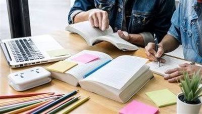 كيفية تحفيز دوافع الطلاب على المذاكرة؟.. أستاذ طب نفسي يجيب