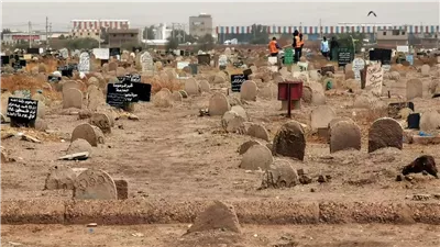 تحطيم مقبرة عائلية بالدقهلية.. وتناثر عظام جثامين بينهم مدير عام وطفل 