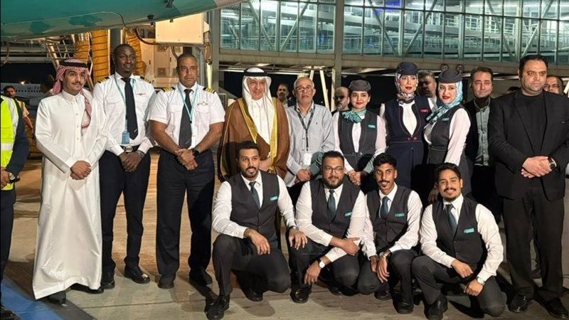 استقبال أولى رحلات نقل الحجاج الإيرانيين