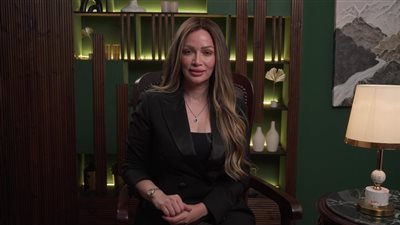 شيرين سليمان: احتفظ برقم والدي على هاتفي.. ورحيله كان أصعب ما مررت به