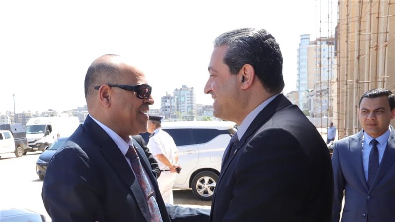وزير العمل ومحافظ دمياط