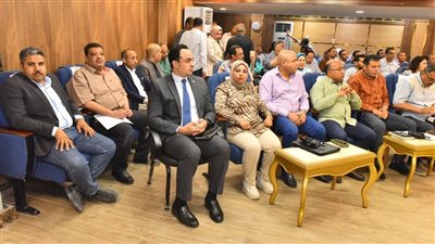 محافظ أسيوط يوافق على تخصيص أراضي لإقامة منشآت تعليمية واجتماعية بصدفا وأبوتيج