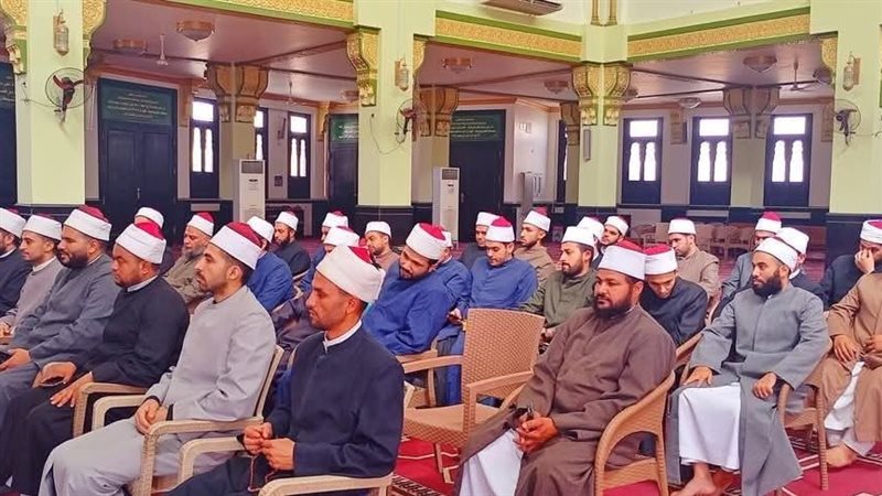 الأوقاف تنظم دورة الغرم والغارمين