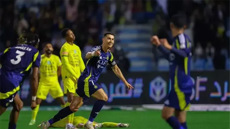 النصر ضد الخليج