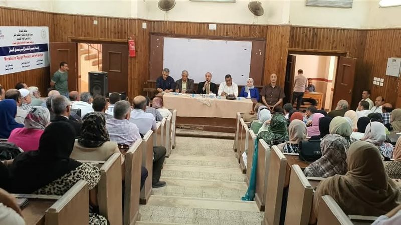 جانب من الاجتماع مع رؤساء اللجان 