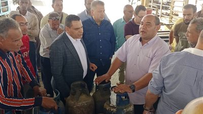 رقابة تموينية مشددة على محطات تعبئة البوتاجاز بالجيزة 