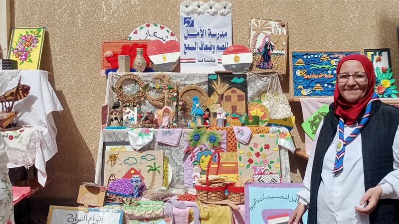 بعض الفرق الفائزة فى المسابقة
