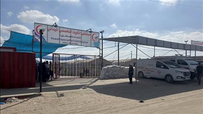 مستشفى الكويت الميداني بخان يونس يعلن نفاد المكملات والأدوية والطعام
