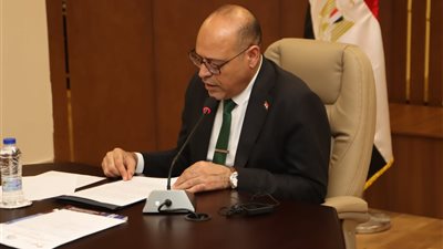 وزير العمل يكشف تطورات إيجابية بشأن العامل المصري بالسعودية 
