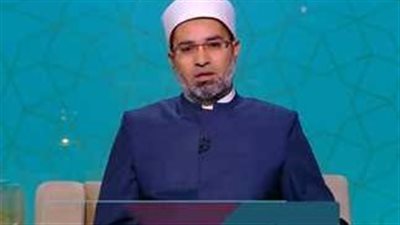 أستاذ بالأزهر: الدعاء بزيادة الرزق يحتاج إلى سعي وعمل (فيديو)