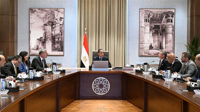 رئيس الوزراء اليوم