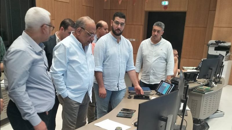 وزير الكهرباء