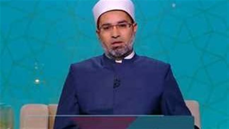 الدكتور أحمد الرخ
