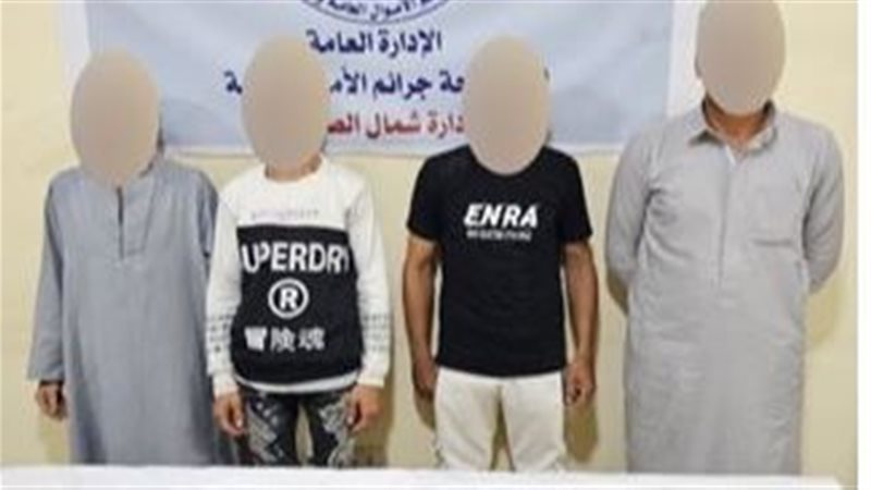 المتهمين عقب القبض عليهم