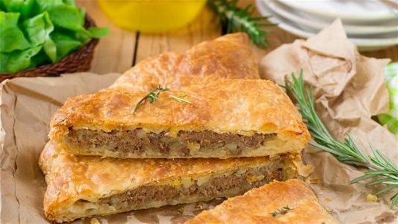 رقاق طري  باللحمة و القشطة