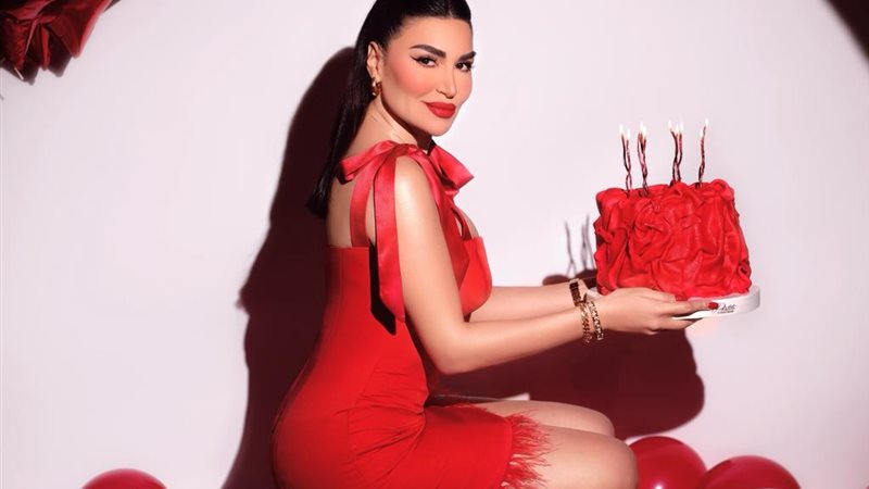 سارة نخلة 