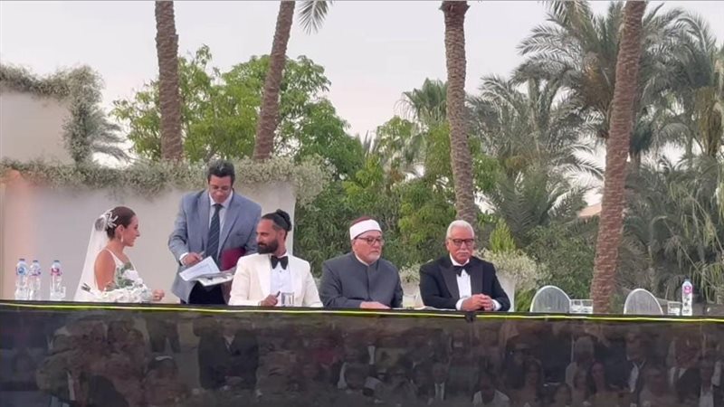 أمينة خليل وأحمد زعتر