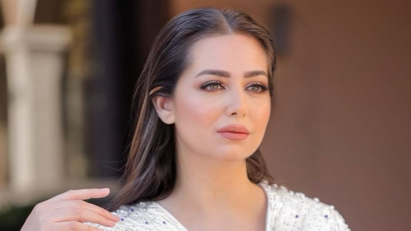 الفنانة هبة مجدي