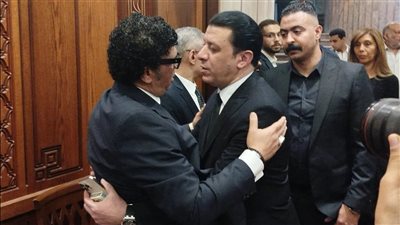 نجوم الفن في عزاء والد المايسترو علاء عبد السلام بمسجد الشرطة بصلاح سالم (صور)