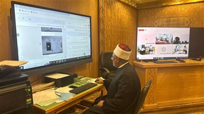 انتظام وهدوء في مادة الرياضة البحتة بامتحانات الشهادة الثانوية الأزهرية
