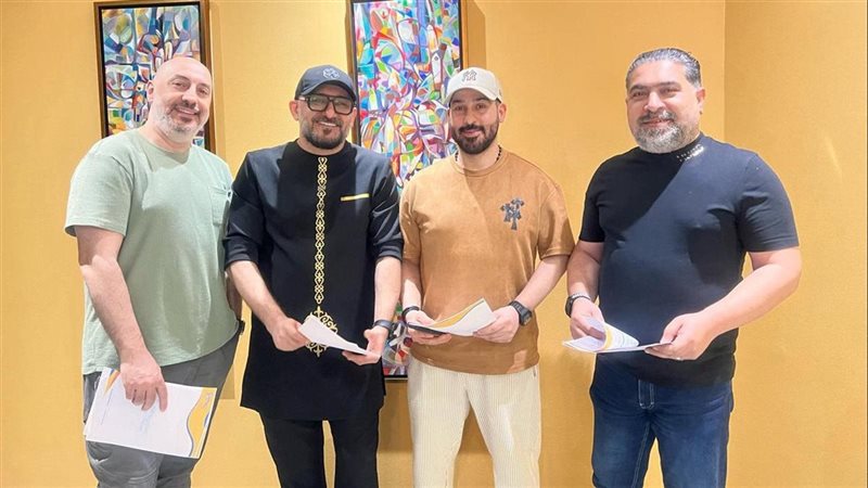 لؤي عدنان أثناء إبرام التعاقد