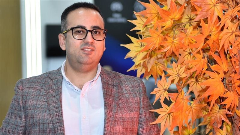 الفنان التشكيلي وسيم إمام