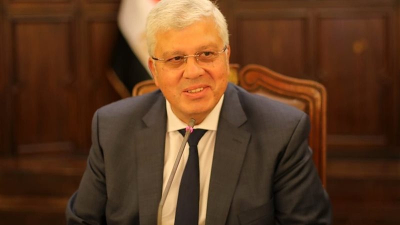 الدكتور إيمن عاشور