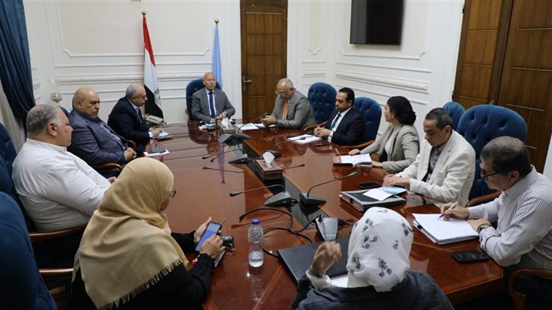 اجتماع محافظ القاهرة