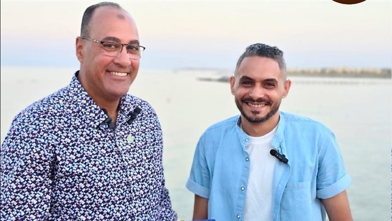 سفير سياحي