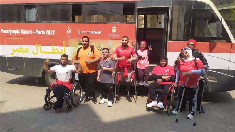 لاعبي الجمباز وأبطال البارالمبية