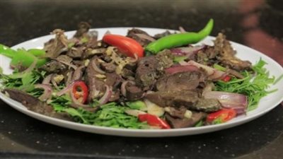 من قلب المطبخ المصري.. طريقة تحضير حلويات اللحوم في عيد الأضحى