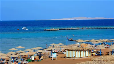 «الشواطئ والمنتجعات».. أفضل أماكن الخروج في البحر الأحمر والغردقة خلال إجازة نصف العام