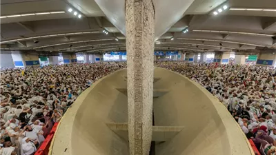 اللجنة العليا للحج: المصريون أدوا رمي الجمرات في أجواء آمنة ومنظمة 