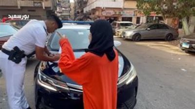 الفيديو فضحهم.. الداخلية تضبط تجار لبيع المخدرات بالشارع 