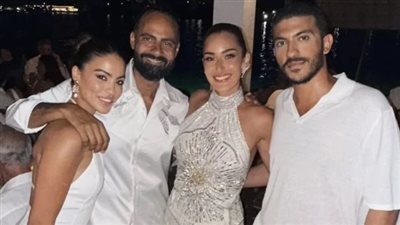 حفل زفاف جديد أم سهرة عادية.. أمينة خليل تثير فضول جمهورها (صورة)