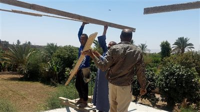 إزالة حالتي تعدي على الأراضي الزراعية ورفع 60 طن من القمامة بمدينة الطود