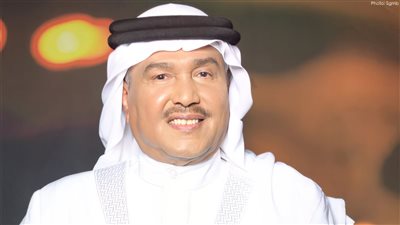 محمد عبده يحتفل بعيد ميلاده الـ 76 في افتتاح الخبر آرينا (فيديو وصور)
