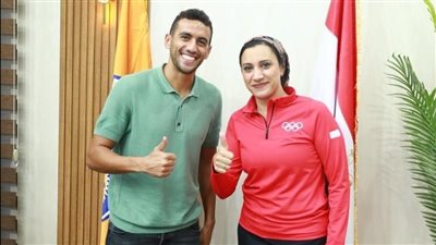 آية مدني وأحمد الجندي يشاركان في المنتدى الدولي للرياضيين بسويسرا