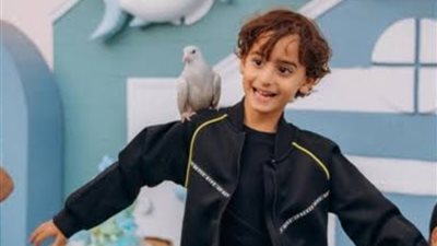 آدم نجل تامر حسني يشعل السوشيال ميديا بعد تعرضه لأزمة صحية