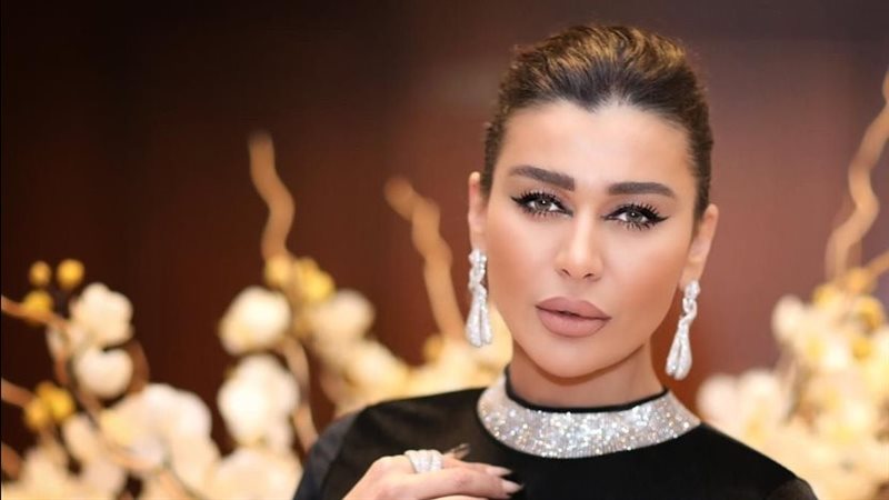 نادين الراسي